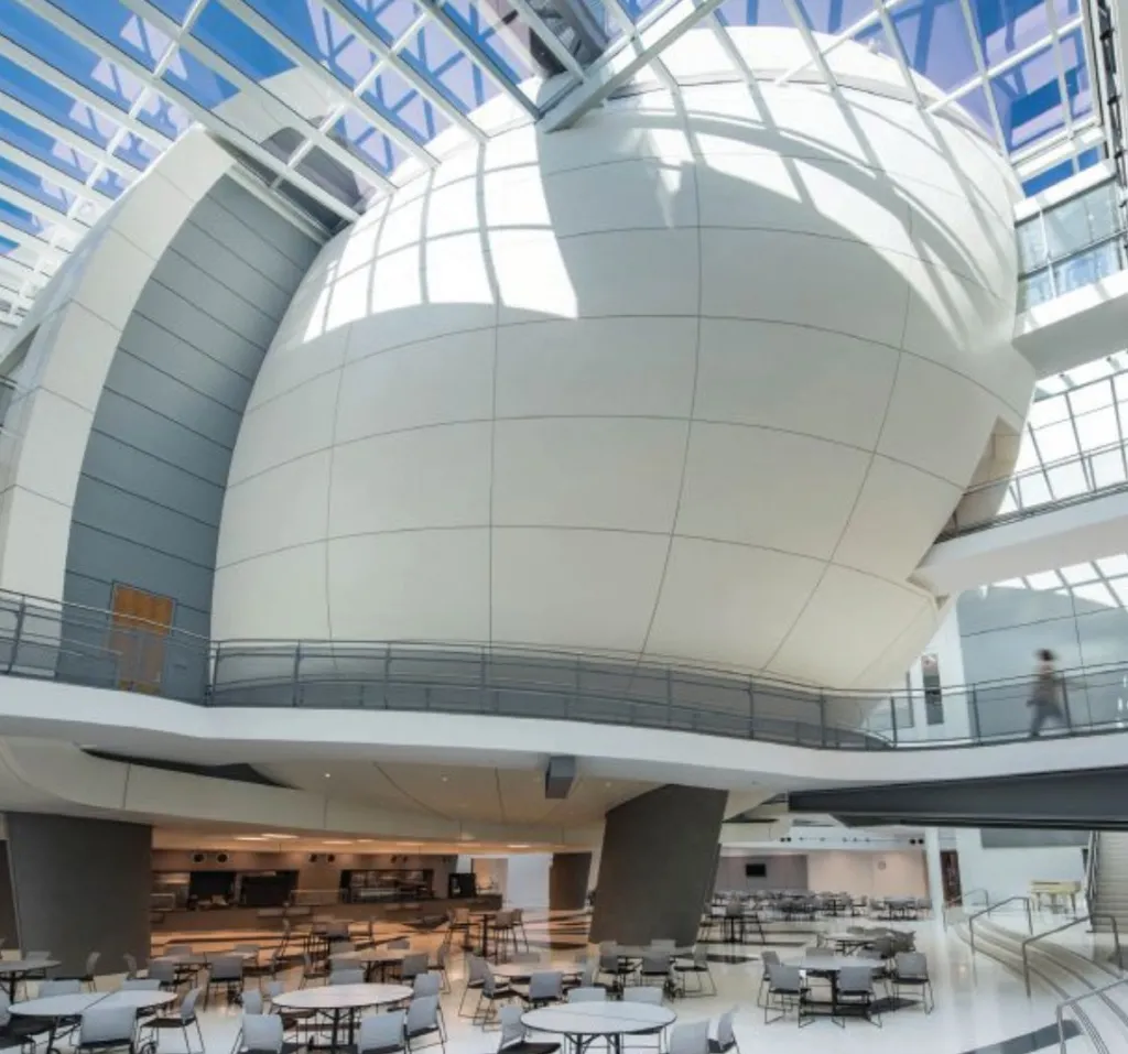 Сталь на службе искусства