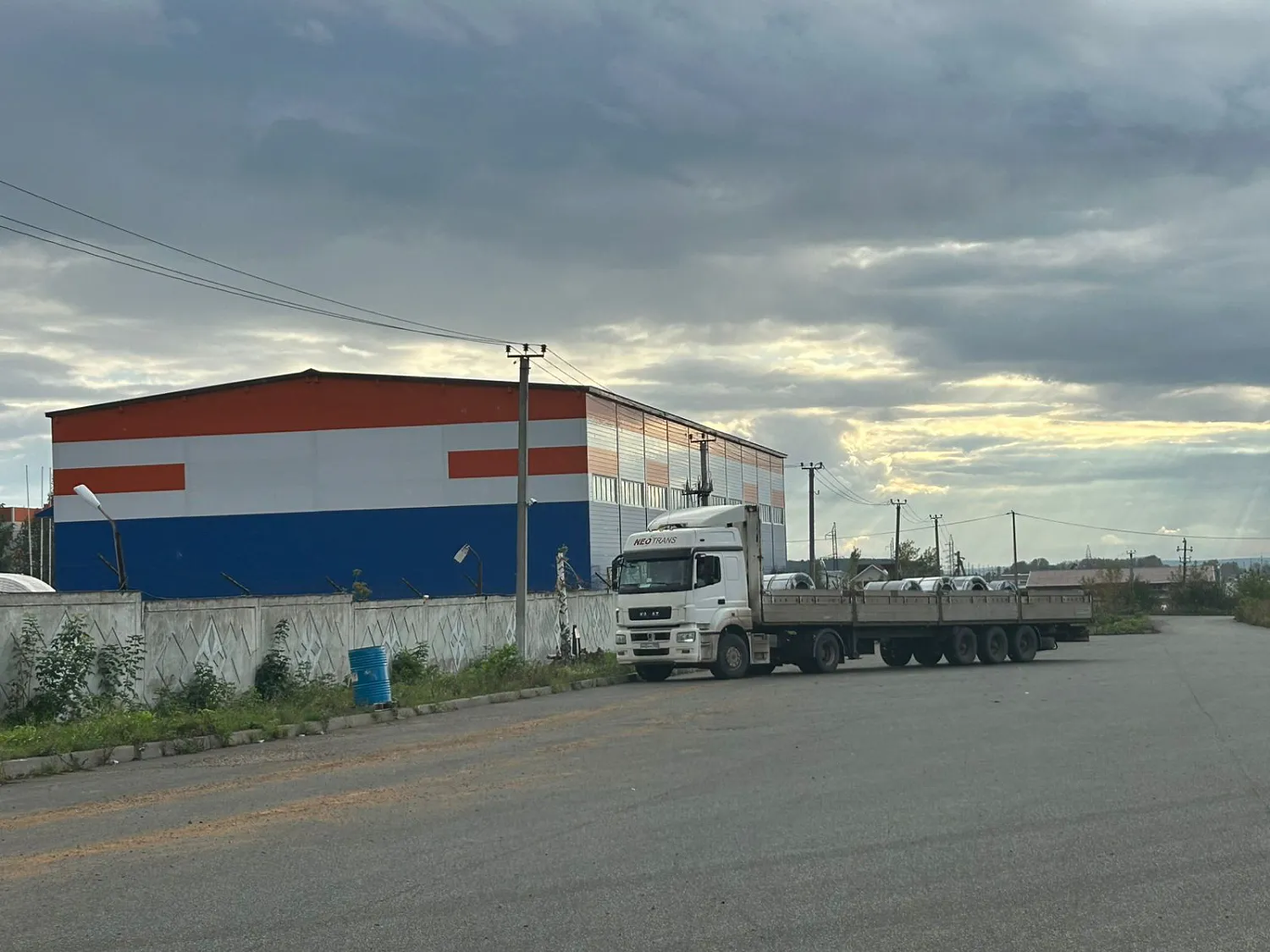 ООО «Ди Ферро» и ООО «Камасталь»: Партнерство, которое меняет стандарты хранения!