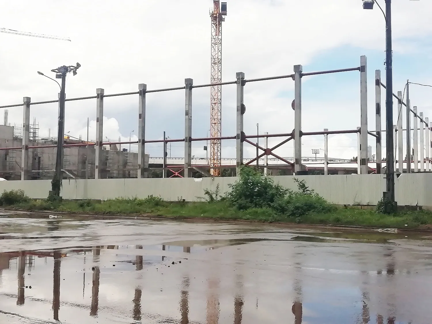 Ход строительства новых объектов в Лужниках