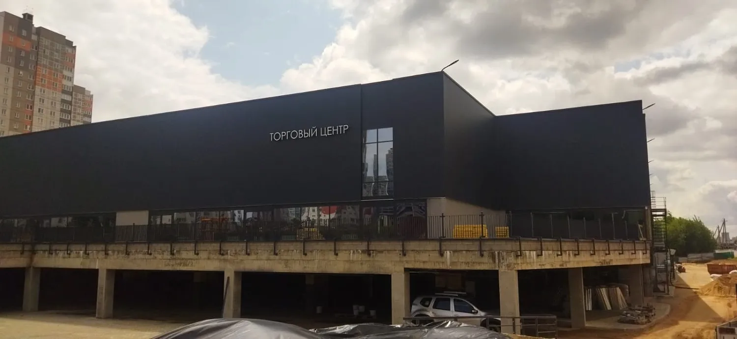 Компания «Ди Ферро» успешно осуществила поставки стеновых панелей для строительства торгового центра «4 сезона» в Минске